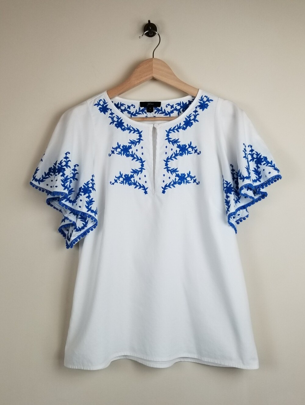 J Crew Flutter Sleeve Embroidered Top Size Medium